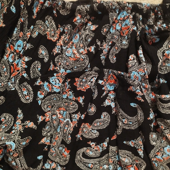 Love J - Crop Top - Picture 3 of 3